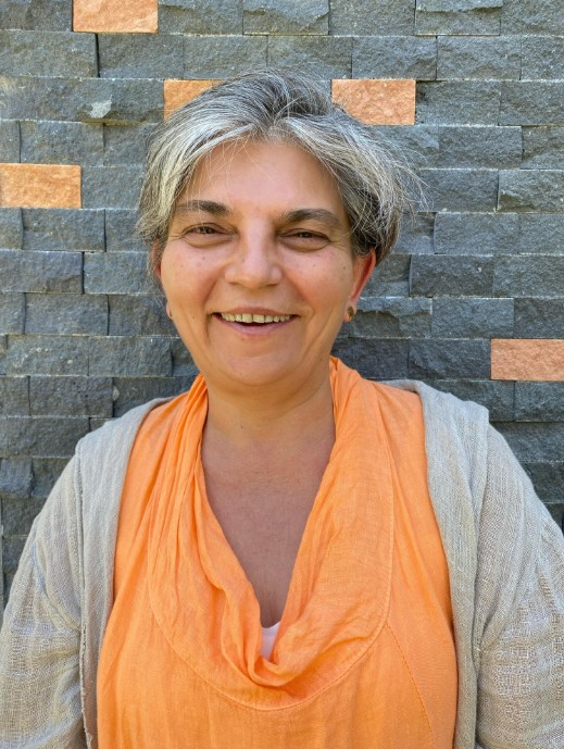 Dr. Banu Gündoğan