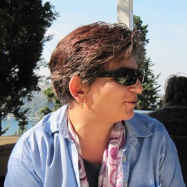 Dr. Banu Gündoğan